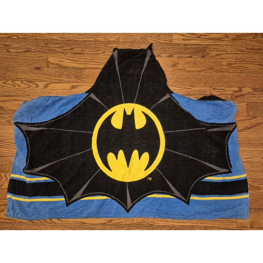 BATMAN Hooded Bath Towel 45x24" Black Yellow Blue